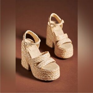 Larroudé Carmen Raffia Platform Heels 10 Size in Natural Beige Chunky Block Heel